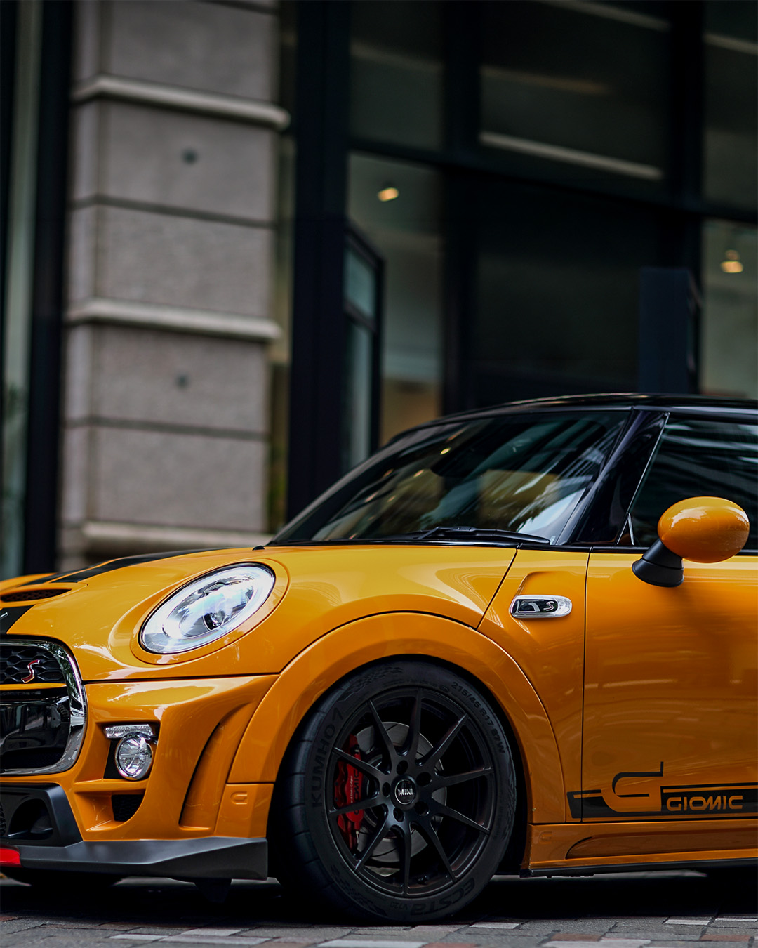GIOMIC Brake Pad equipped MINI